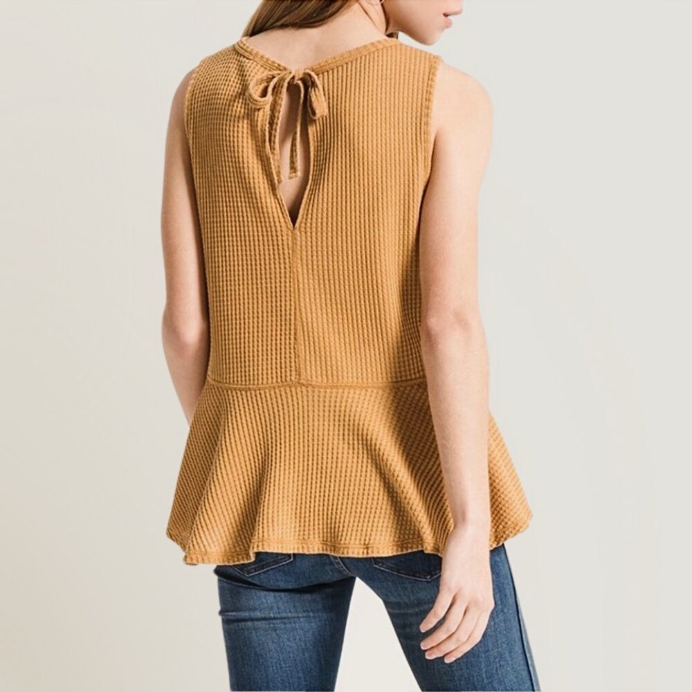 Others Follow Thermal Waffle Knit Textured Cut-Out Peplum Hem Tank Top in Yellow - Picture 3 of 14